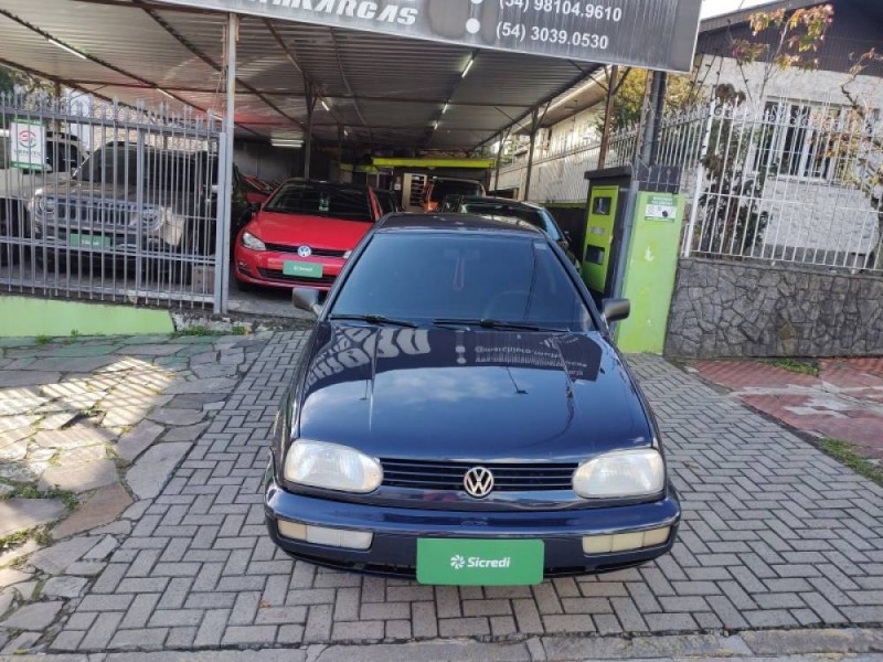 GOLF 1.8 MI GL 8V GASOLINA 4P MANUAL - 1996 - CAXIAS DO SUL