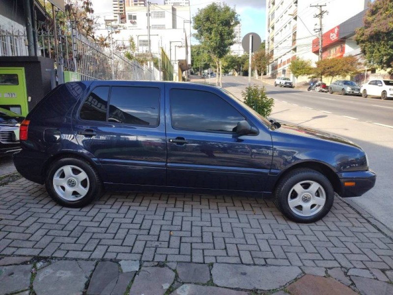 GOLF 1.8 MI GL 8V GASOLINA 4P MANUAL - 1996 - CAXIAS DO SUL