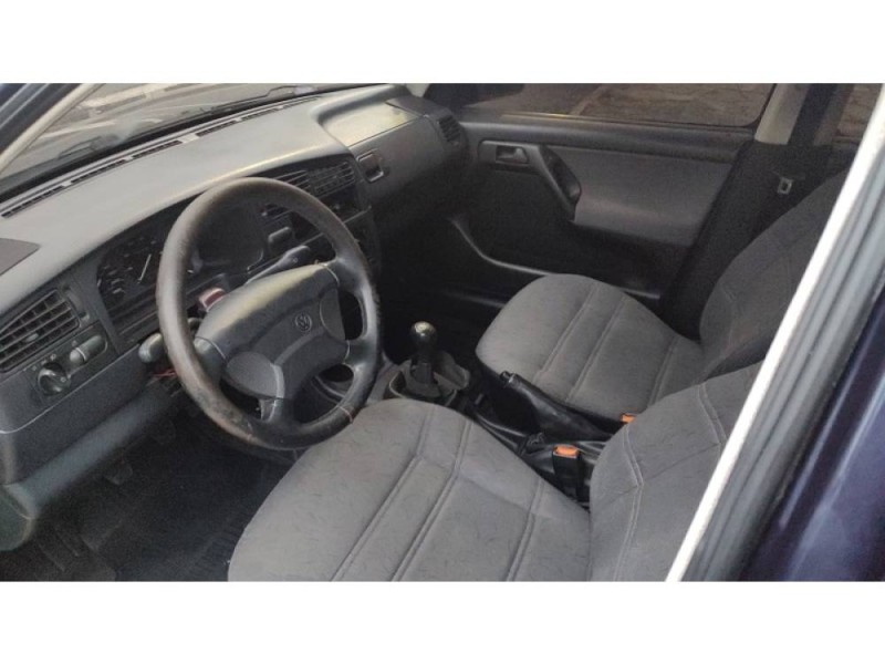 GOLF 1.8 MI GL 8V GASOLINA 4P MANUAL - 1996 - CAXIAS DO SUL