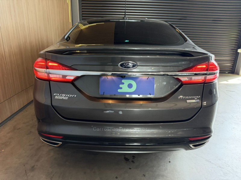 FUSION 2.0 TITANIUM GTDI ECOBOOST AWD AUTOMÁTICO - 2017 - LAJEADO