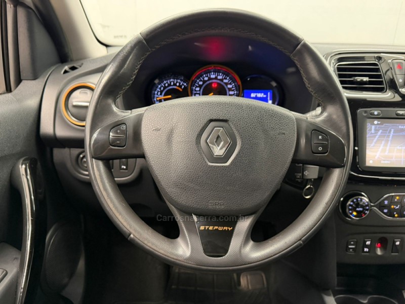 SANDERO 1.6 STEPWAY 16V FLEX 4P MANUAL - 2019 - CAXIAS DO SUL