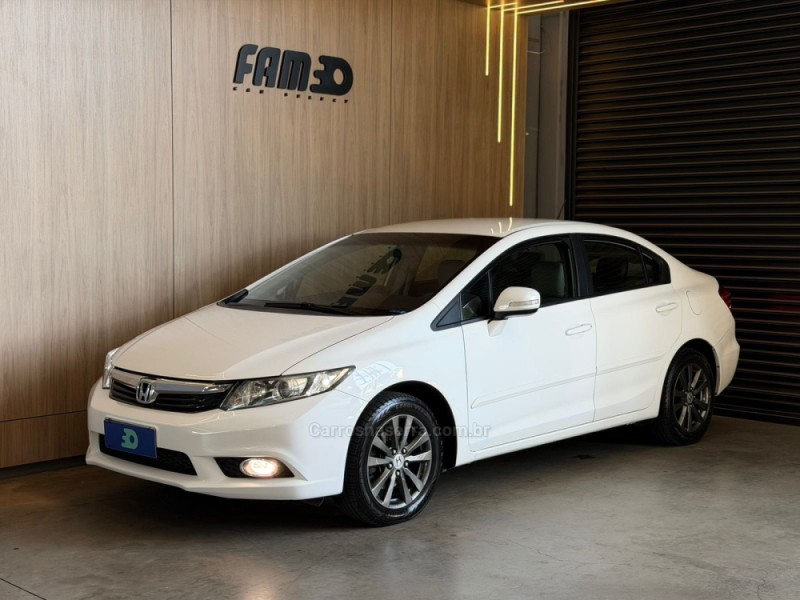 civic 2.0 lxr 16v flex 4p automatico 2014 lajeado
