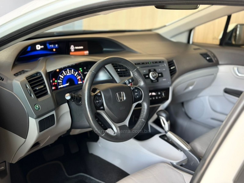 CIVIC 2.0 LXR 16V FLEX 4P AUTOMÁTICO - 2014 - LAJEADO