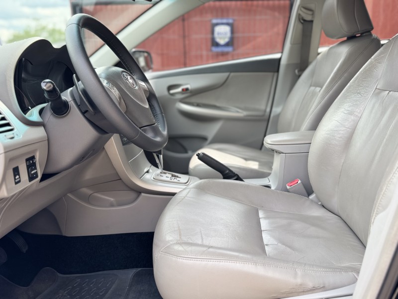 COROLLA 2.0 XEI 16V FLEX 4P AUTOMÁTICO - 2011 - CAXIAS DO SUL