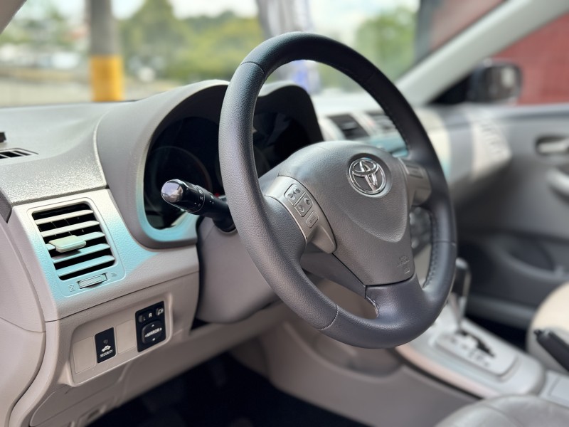 COROLLA 2.0 XEI 16V FLEX 4P AUTOMÁTICO - 2011 - CAXIAS DO SUL