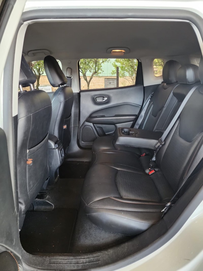 COMPASS 2.0 16V FLEX SPORT AUTOMÁTICO - 2018 - CAXIAS DO SUL