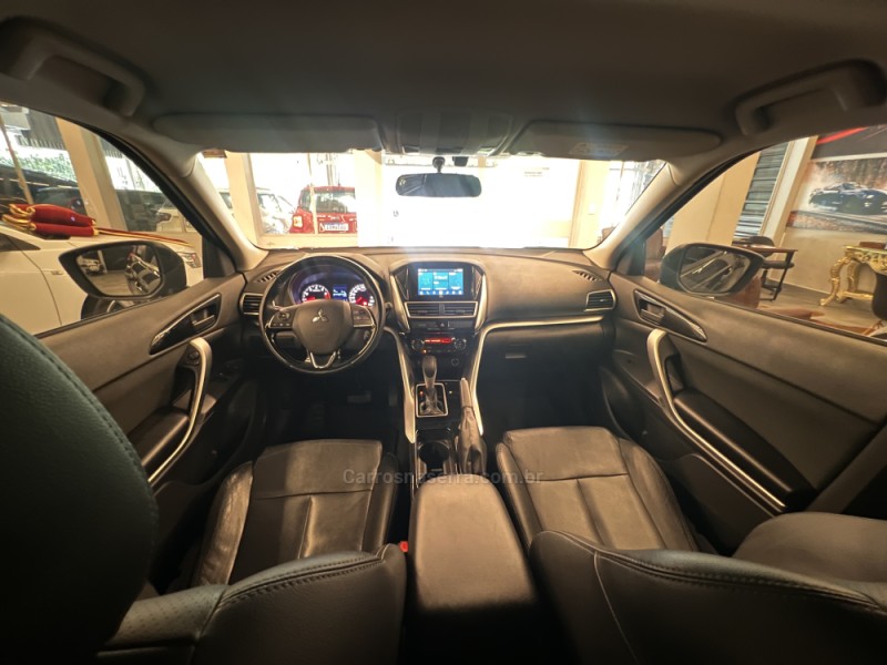 ECLIPSE CROSS 1.5 GLS 16V FLEX 4P AUTOMÁTICO - 2022 - NOVO HAMBURGO