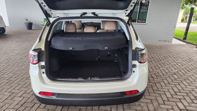 COMPASS 2.0 16V FLEX LIMITED AUTOMÁTICO - 2017 - CAXIAS DO SUL