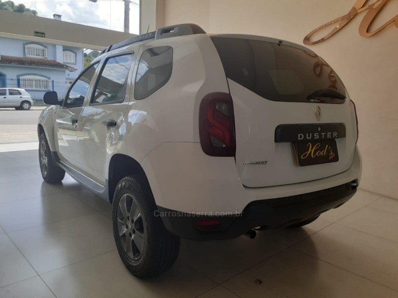 DUSTER 1.6 EXPRESSION 4X2 16V FLEX 4P AUTOMÁTICO - 2020 - CANELA