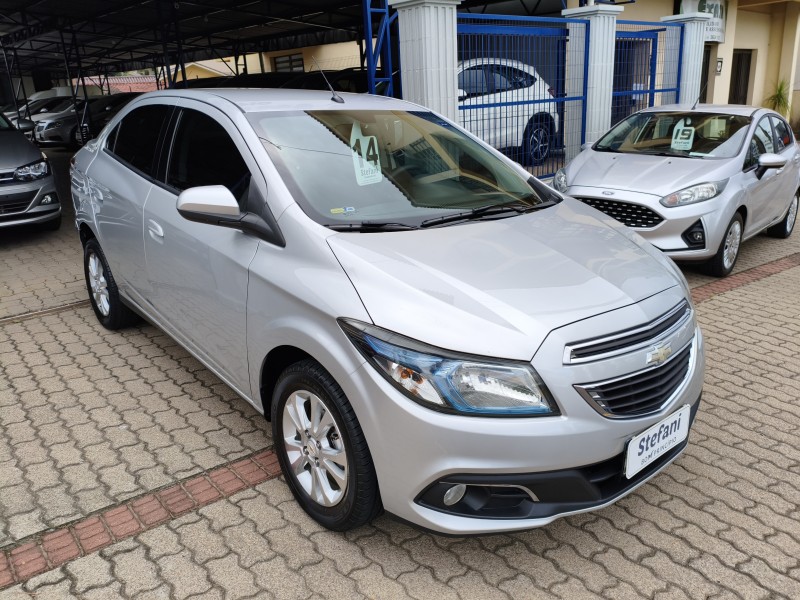 PRISMA 1.4 MPFI LTZ 8V FLEX 4P AUTOMÁTICO - 2014 - BOM PRINCíPIO