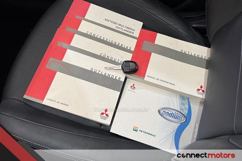 OUTLANDER 3.0 GT 4X4 V6 24V GASOLINA 4P AUTOMÁTICO - 2014 - BENTO GONçALVES