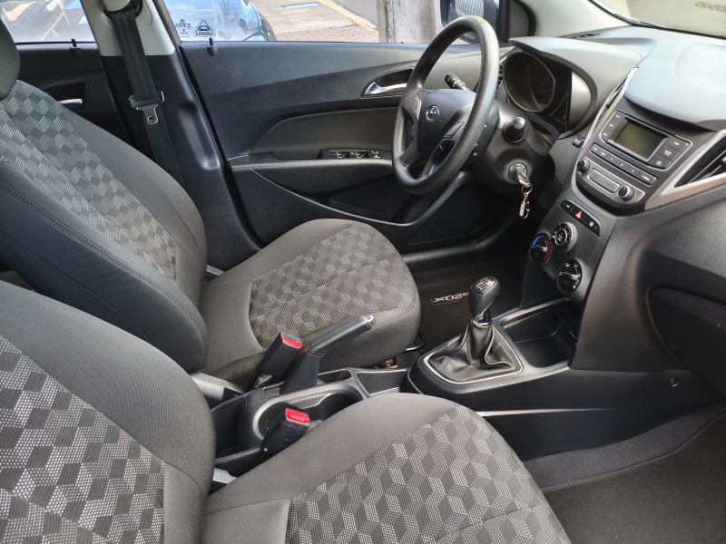 HB20 1.6 COMFORT 16V FLEX 4P MANUAL - 2016 - BOM PRINCíPIO