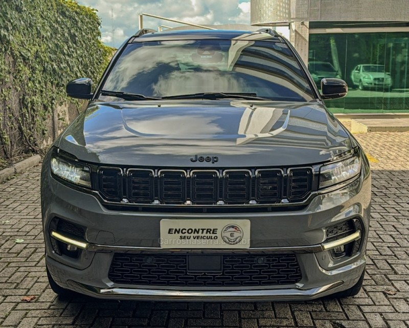 COMMANDER 2.0 HURRICANE BLACKHAWK 4X4 TURBO GASOLINA 4P AUTOMÁTICO - 2025 - TAQUARA