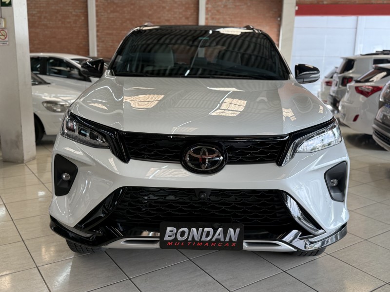 HILUX SW4 2.8 SRX 4X4 DIAMOND 16V TURBO DIESEL 4P 7 LUGARES AUTOMÁTICO - 2024 - FARROUPILHA