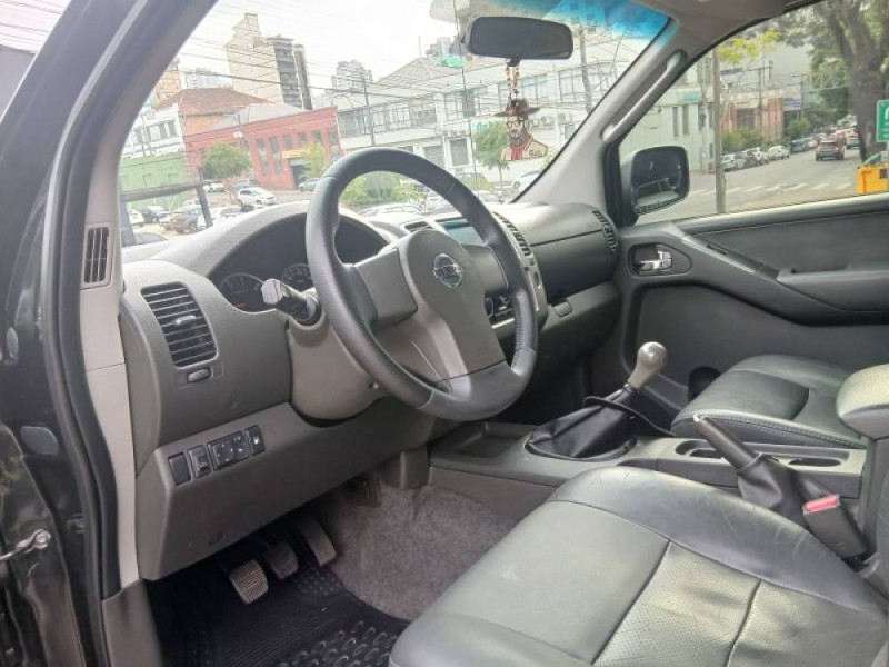 FRONTIER 2.5 SV ATTACK 4X2 CD TURBO ELETRONIC DIESEL 4P MANUAL - 2014 - CAXIAS DO SUL