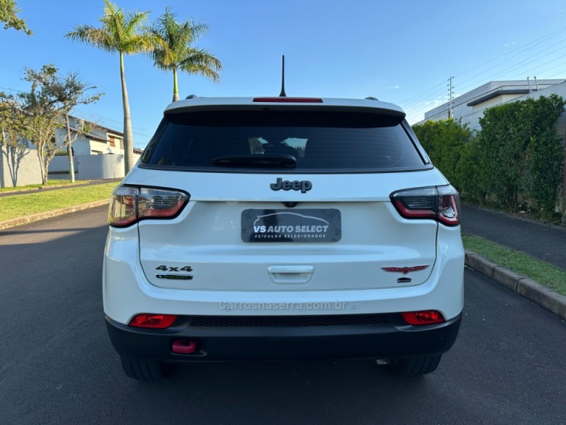 COMPASS 2.0 16V DIESEL TRAILHAWK 4X4 AUTOMÁTICO - 2018 - SãO LEOPOLDO