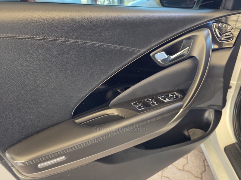 AZERA 3.0 MPFI GLS V6 24V GASOLINA 4P AUTOMÁTICO - 2016 - SAPIRANGA