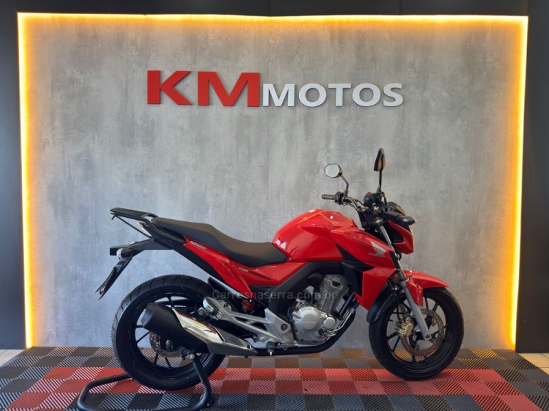 CB 250F TWISTER  - 2016 - PORTãO