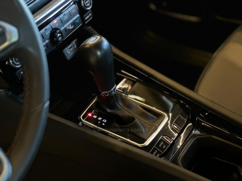 COMPASS 1.3 LIMITED T270 16V TURBO FLEX 4P AUTOMÁTICO - 2023 - CAXIAS DO SUL