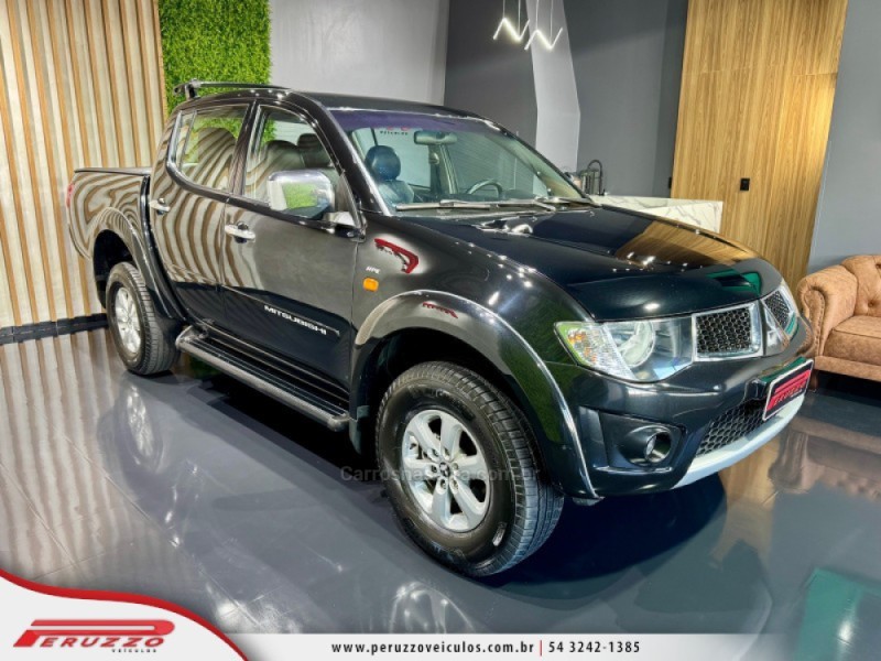 L200 TRITON 3.2 HPE 4X4 CD 16V TURBO INTERCOOLER DIESEL 4P AUTOMÁTICO - 2012 - NOVA PRATA