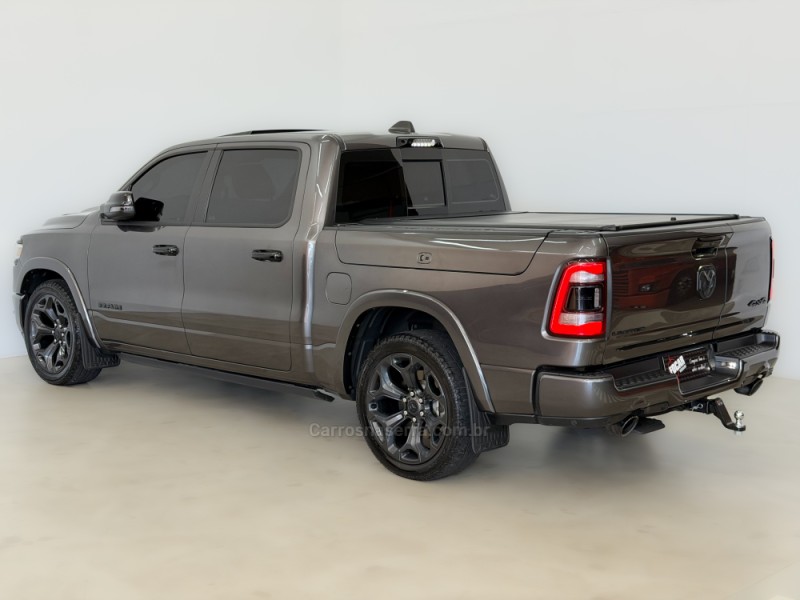 1500 5.7 V8 LIMITED NIGTH EDITION CD 4X4 GASOLINA 4P AUTOMÁTICO - 2024 - CAXIAS DO SUL