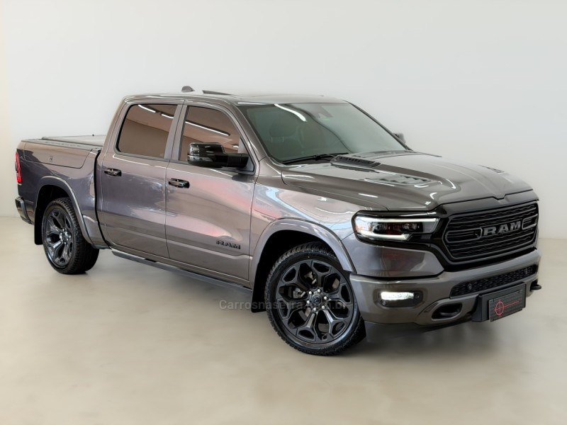 1500 5.7 v8 limited nigth edition cd 4x4 gasolina 4p automatico 2024 caxias do sul