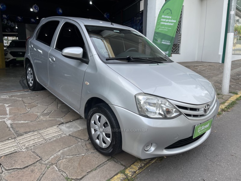ETIOS 1.3 XS 16V FLEX 4P MANUAL - 2014 - BENTO GONçALVES