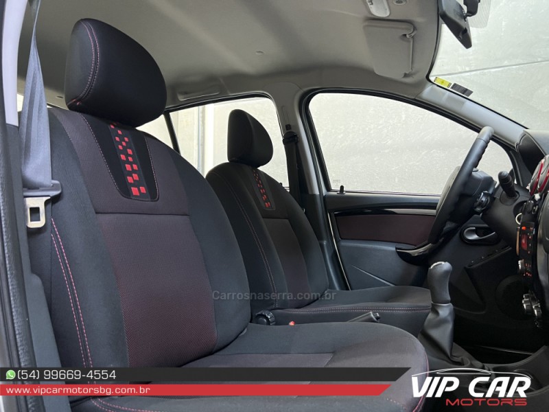 SANDERO 1.6 STEPWAY 8V FLEX 4P MANUAL - 2014 - FARROUPILHA