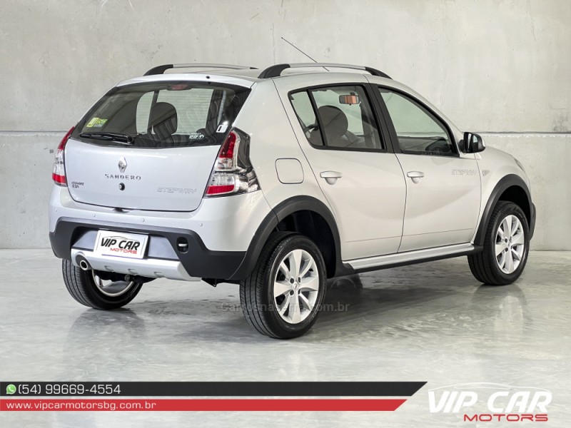 SANDERO 1.6 STEPWAY 8V FLEX 4P MANUAL - 2014 - FARROUPILHA