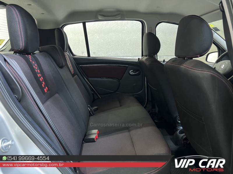 SANDERO 1.6 STEPWAY 8V FLEX 4P MANUAL - 2014 - FARROUPILHA