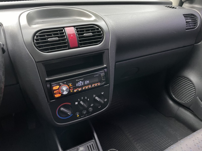 CORSA 1.4 MPFI MAXX 8V FLEX 4P MANUAL - 2011 - CAXIAS DO SUL