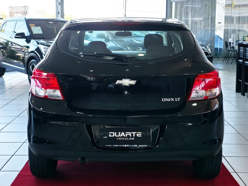 ONIX 1.0 MPFI LT 8V FLEX 4P MANUAL - 2014 - PORTO ALEGRE