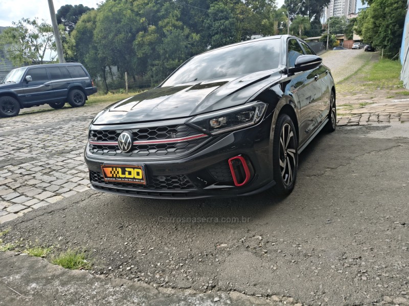 JETTA 2.0 16V TSI GLI 350 GASOLINA 4P AUTOMÁTICO - 2023 - CAXIAS DO SUL