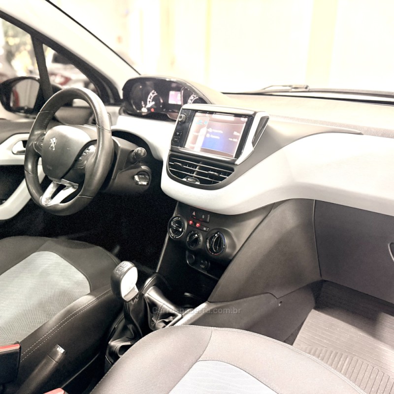 208 1.5 ALLURE 8V FLEX 4P MANUAL - 2014 - NOVO HAMBURGO