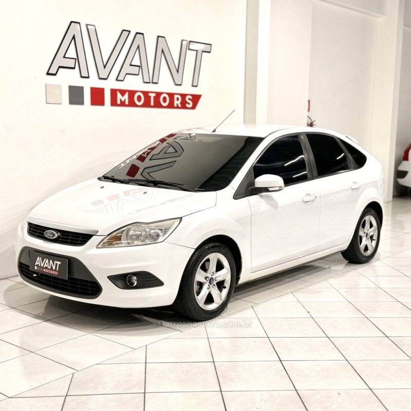 FOCUS 1.6 GLX 16V FLEX 4P MANUAL - 2010 - NOVO HAMBURGO