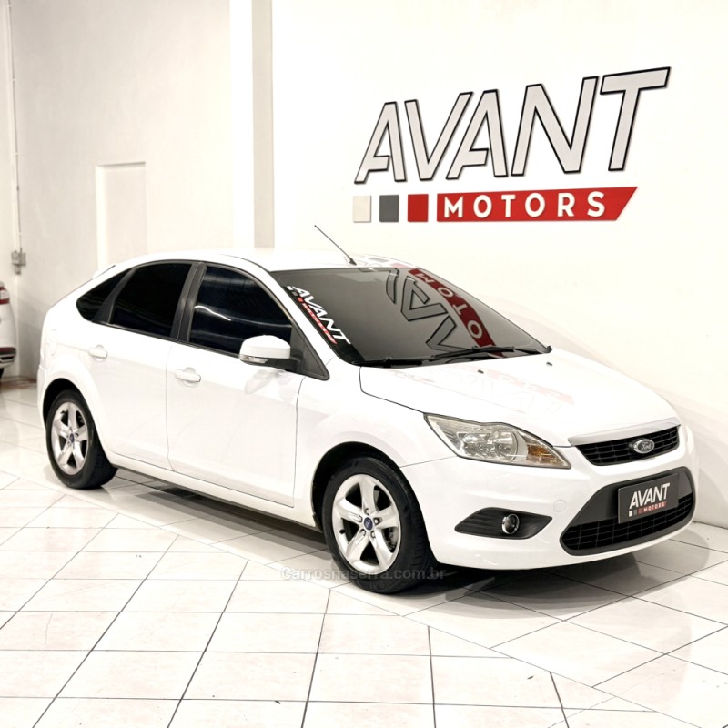 FOCUS 1.6 GLX 16V FLEX 4P MANUAL - 2010 - NOVO HAMBURGO