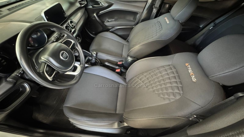 ARGO 1.3 FIREFLY TREKKING FLEX 4P MANUAL - 2020 - CAXIAS DO SUL