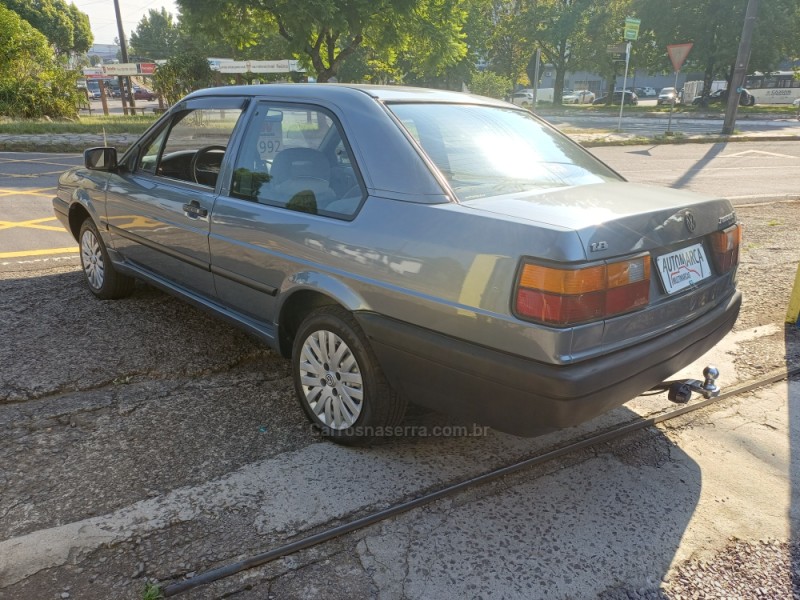 SANTANA 1.8 CL 8V GASOLINA 2P MANUAL - 1992 - CAXIAS DO SUL