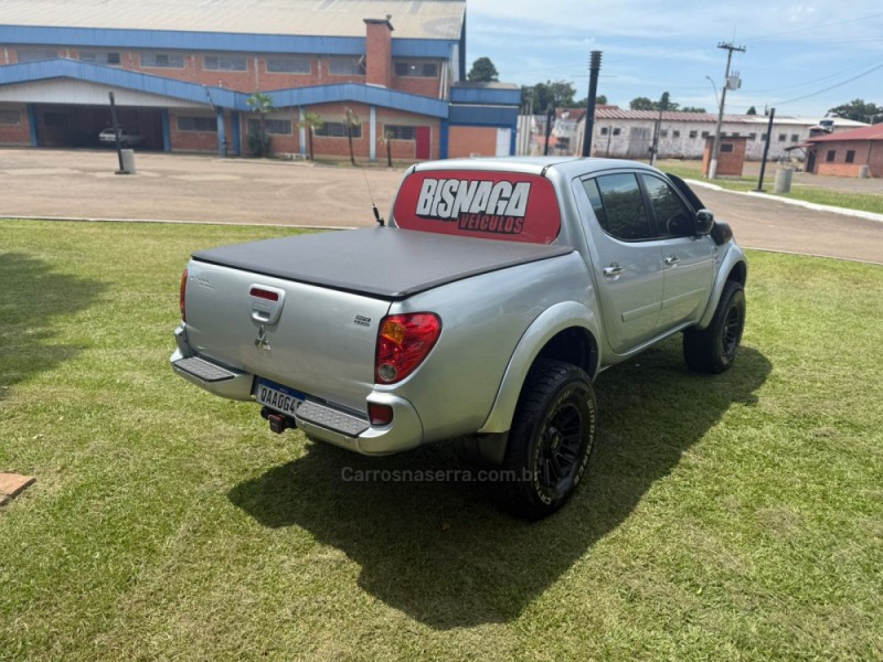 L200 TRITON 3.2 HPE 4X4 CD 16V TURBO INTERCOOLER DIESEL 4P AUTOMÁTICO - 2017 - BROCHIER