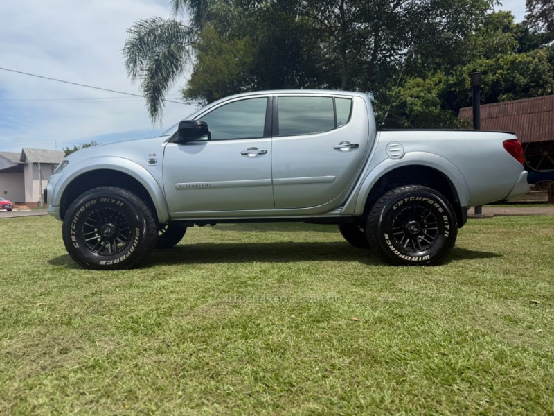 L200 TRITON 3.2 HPE 4X4 CD 16V TURBO INTERCOOLER DIESEL 4P AUTOMÁTICO - 2017 - BROCHIER