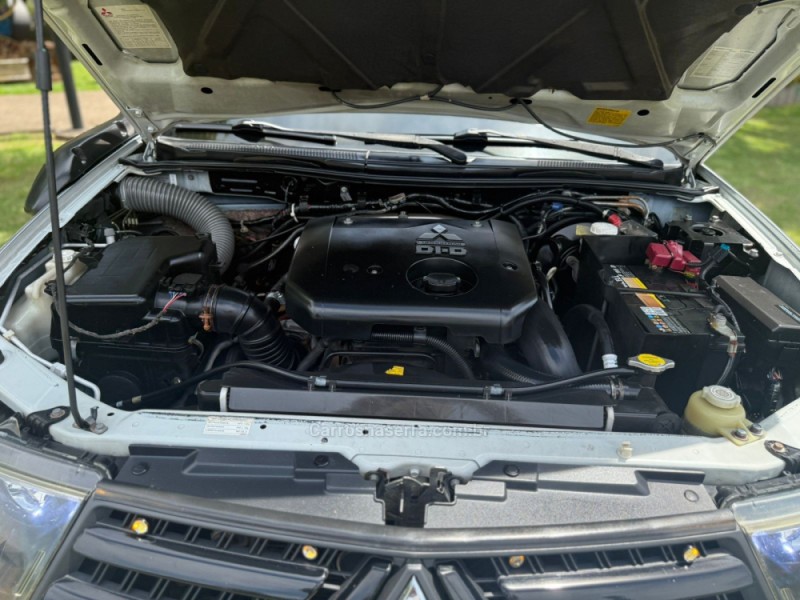 L200 TRITON 3.2 HPE 4X4 CD 16V TURBO INTERCOOLER DIESEL 4P AUTOMÁTICO - 2017 - BROCHIER