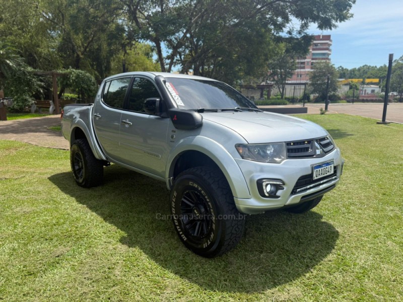 l200 triton 3.2 hpe 4x4 cd 16v turbo intercooler diesel 4p automatico 2017 brochier