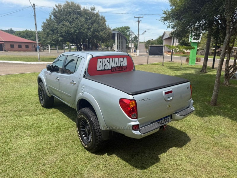 L200 TRITON 3.2 HPE 4X4 CD 16V TURBO INTERCOOLER DIESEL 4P AUTOMÁTICO - 2017 - BROCHIER