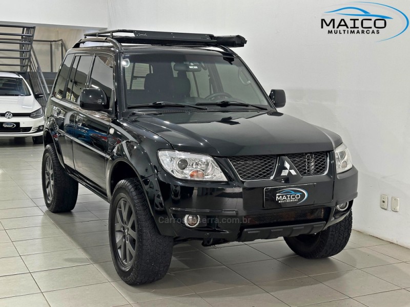 PAJERO TR4 2.0 4X4 16V 140CV FLEX 4P AUTOMÁTICO - 2012 - NOVO HAMBURGO