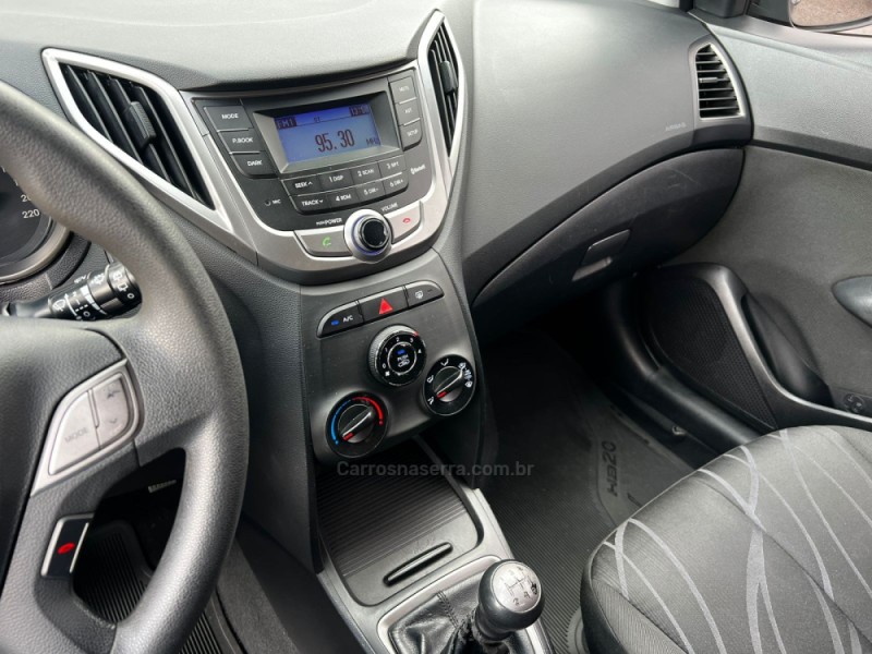 HB20 1.0 COMFORT 12V FLEX 4P MANUAL - 2015 - CANELA