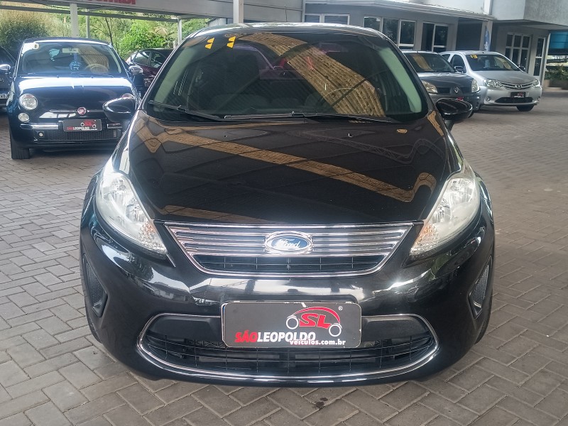 FIESTA 1.6 SE SEDAN 16V FLEX 4P MANUAL - 2011 - CAXIAS DO SUL