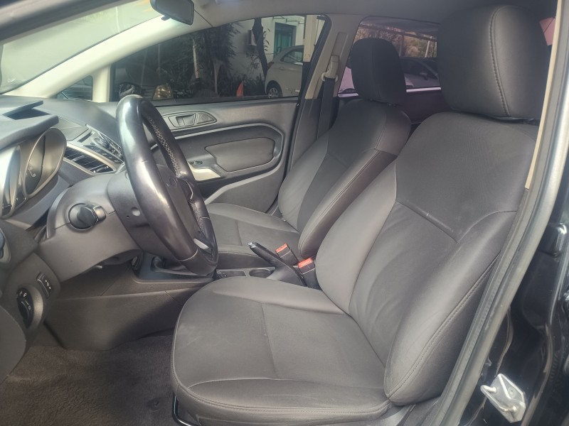 FIESTA 1.6 SE SEDAN 16V FLEX 4P MANUAL - 2011 - CAXIAS DO SUL