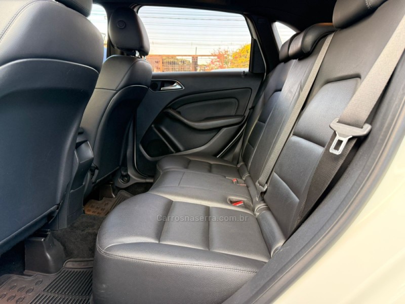 B 200 1.6 TURBO GASOLINA 4P AUTOMÁTICO - 2014 - CANELA