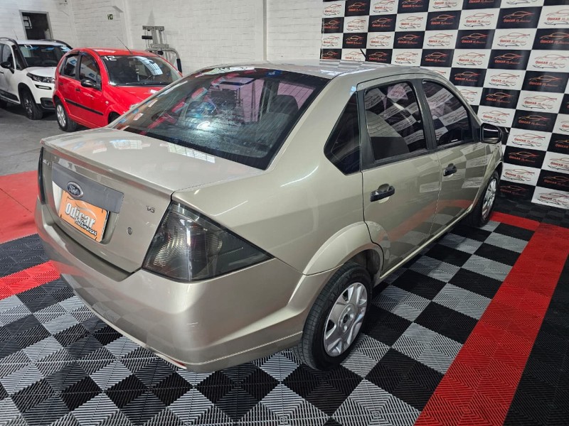 FIESTA 1.6 MPI SEDAN 8V FLEX 4P MANUAL - 2012 - CAXIAS DO SUL