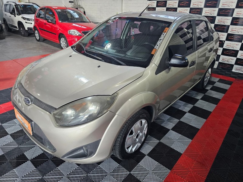 FIESTA 1.6 MPI SEDAN 8V FLEX 4P MANUAL - 2012 - CAXIAS DO SUL